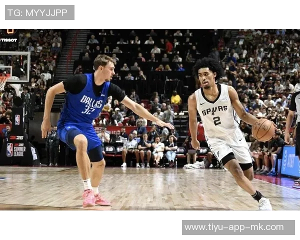 弗拉格圣诞大战表现出色贡献27分6板5助哈珀20分钟内也有亮眼表现