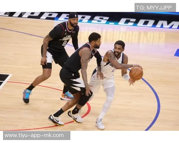 乔治下半场状态回暖15投5中贡献15分12篮板5助攻表现值得肯定